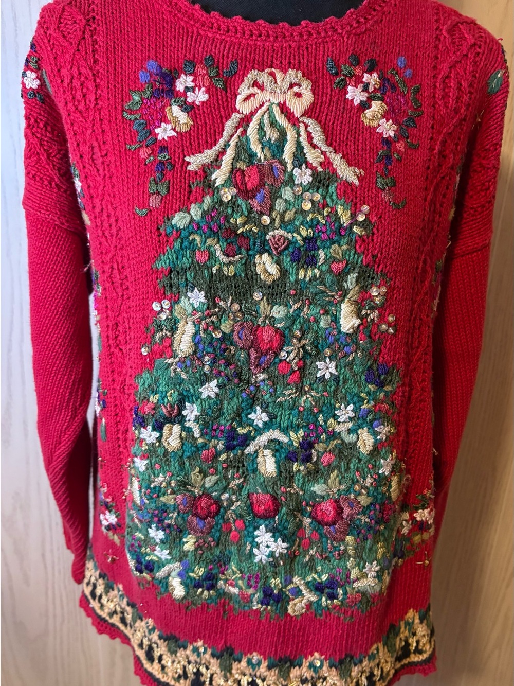Vintage Christmas Tree Holiday Sweater Red Size XL Embroidered Cottagecore